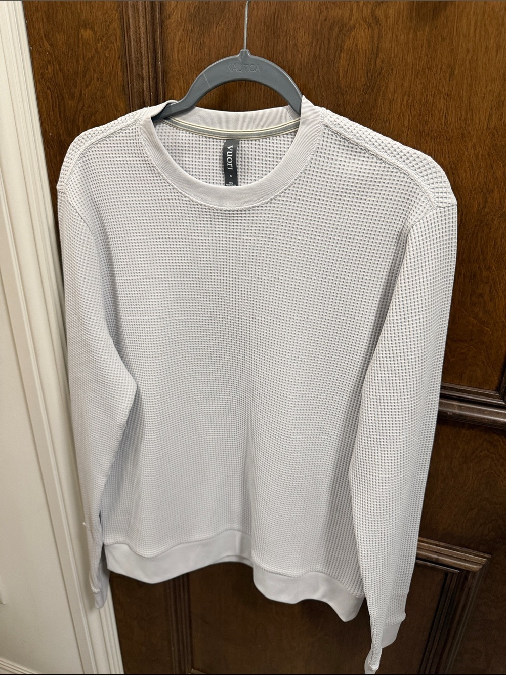 Vuori Light Gray Waffle Crew Sweatshirt Men’s Small NWT New